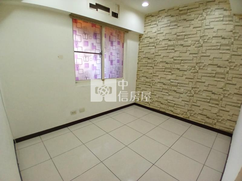 龍安核心/縣府清境/三房車位房屋室內格局與周邊環境