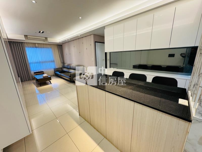 中路璟都柏悅大兩房車｜交流道房屋室內格局與周邊環境