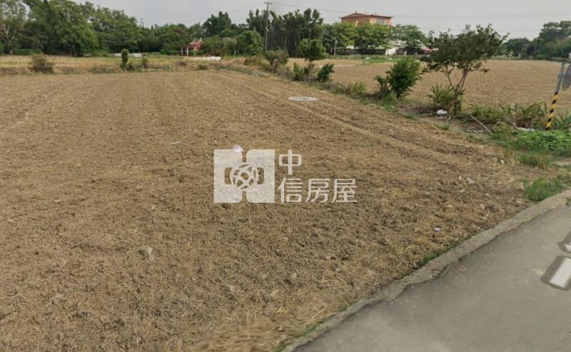 山仔頂重劃區旁都計內田房屋室內格局與周邊環境