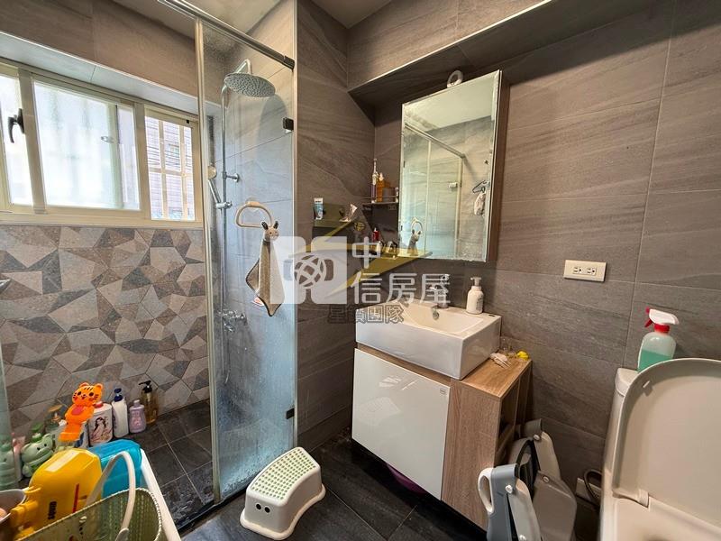 【星鑽】(專委)平鎮文化國小漂亮大4房+車位房屋室內格局與周邊環境