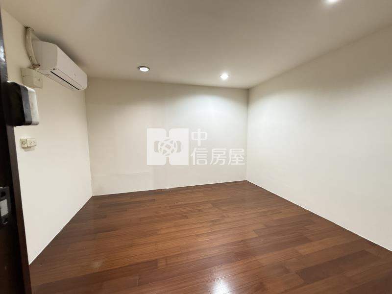 中悅桂冠3房車房屋室內格局與周邊環境