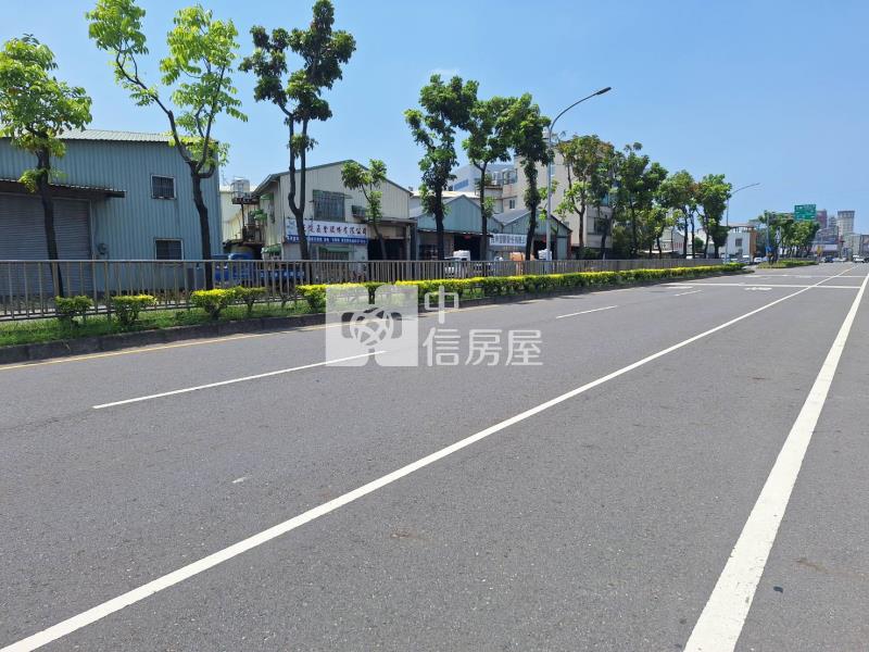 30米路旁大坪方正工業用地+廠房房屋室內格局與周邊環境
