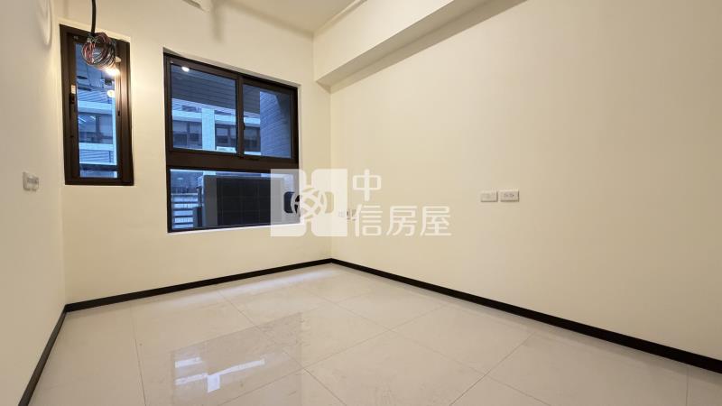 【安家】青埔喜徠登A棟大棟距1+1房房屋室內格局與周邊環境