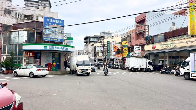 K08.連鎖金店王【捷運新北園區站加盟店】房屋室內格局與周邊環境