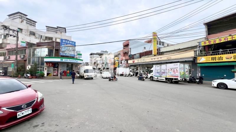 K08.連鎖金店王【捷運新北園區站加盟店】房屋室內格局與周邊環境