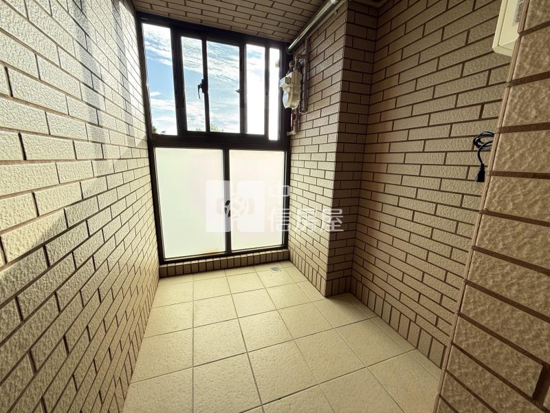 中壢後火車站.龍岡國小.文華漾2房車房屋室內格局與周邊環境