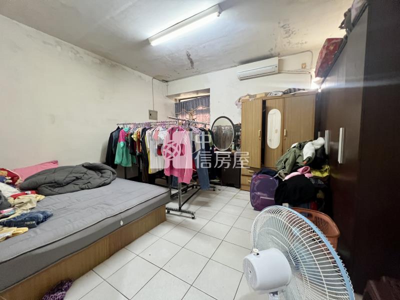 南勢重劃區透天、前院停車+地下室房屋室內格局與周邊環境