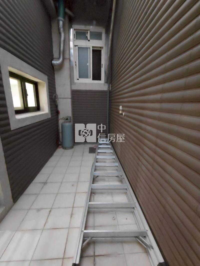 草漯電梯別墅店面房屋室內格局與周邊環境