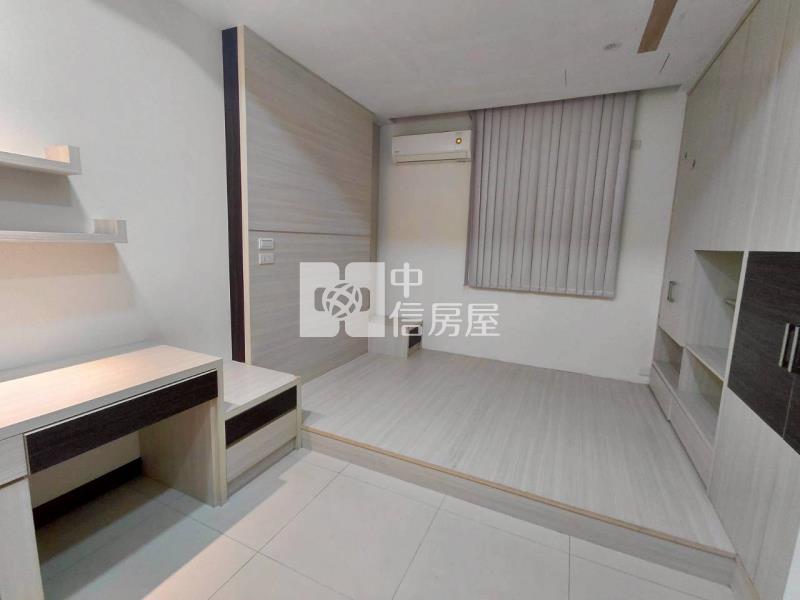 草漯電梯別墅店面房屋室內格局與周邊環境