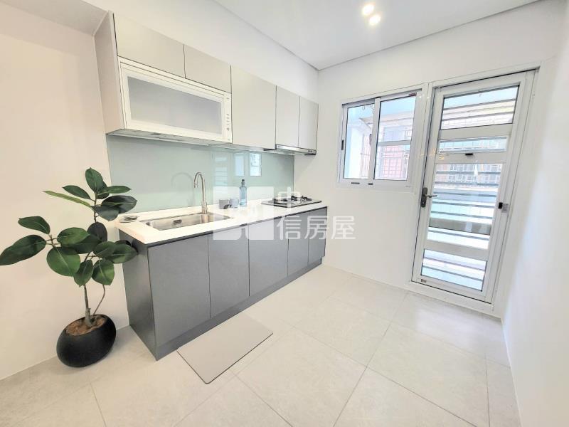 福容飯店旁車位大2房房屋室內格局與周邊環境