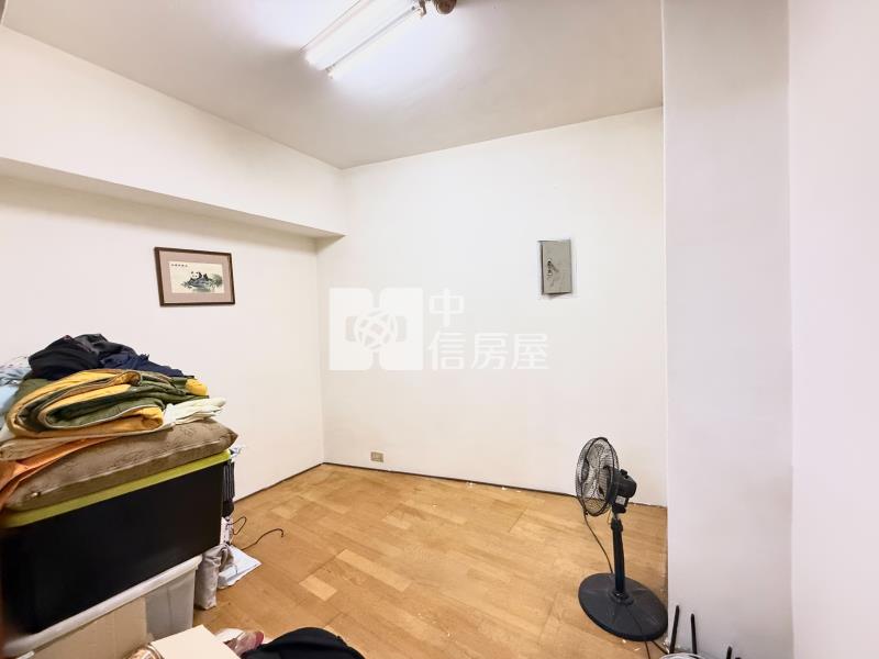 頭家國小台中京城視野美三房房屋室內格局與周邊環境