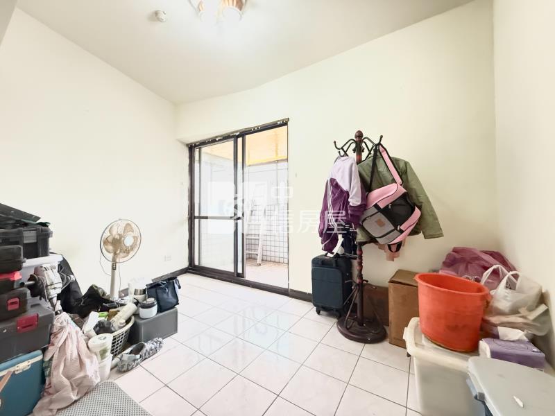 頭家國小台中京城視野美三房房屋室內格局與周邊環境