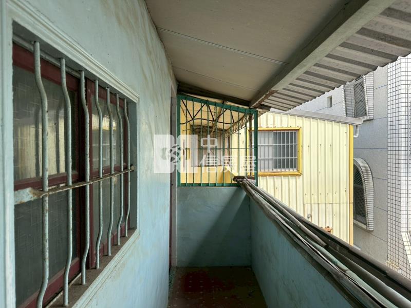 佳里蛋黃區旁無尾靜透天房屋室內格局與周邊環境