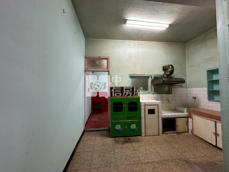 佳里蛋黃區旁無尾靜透天房屋室內格局與周邊環境