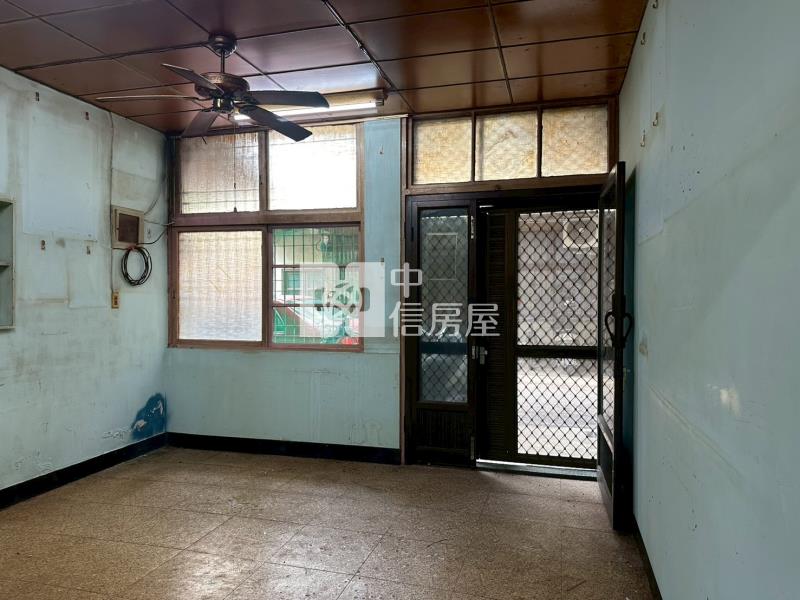 佳里蛋黃區旁無尾靜透天房屋室內格局與周邊環境