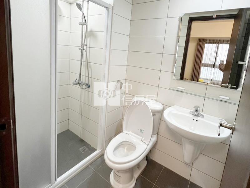 大硯二期三房車房屋室內格局與周邊環境