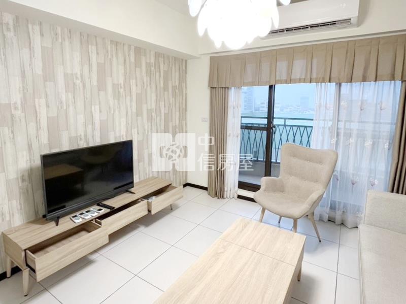 大硯二期三房車房屋室內格局與周邊環境