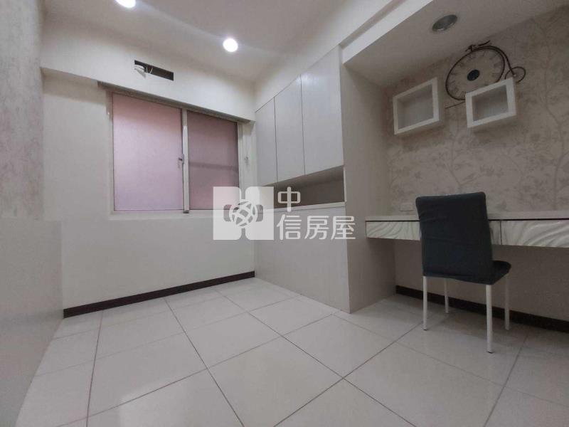 龍山國小優質三房車房屋室內格局與周邊環境