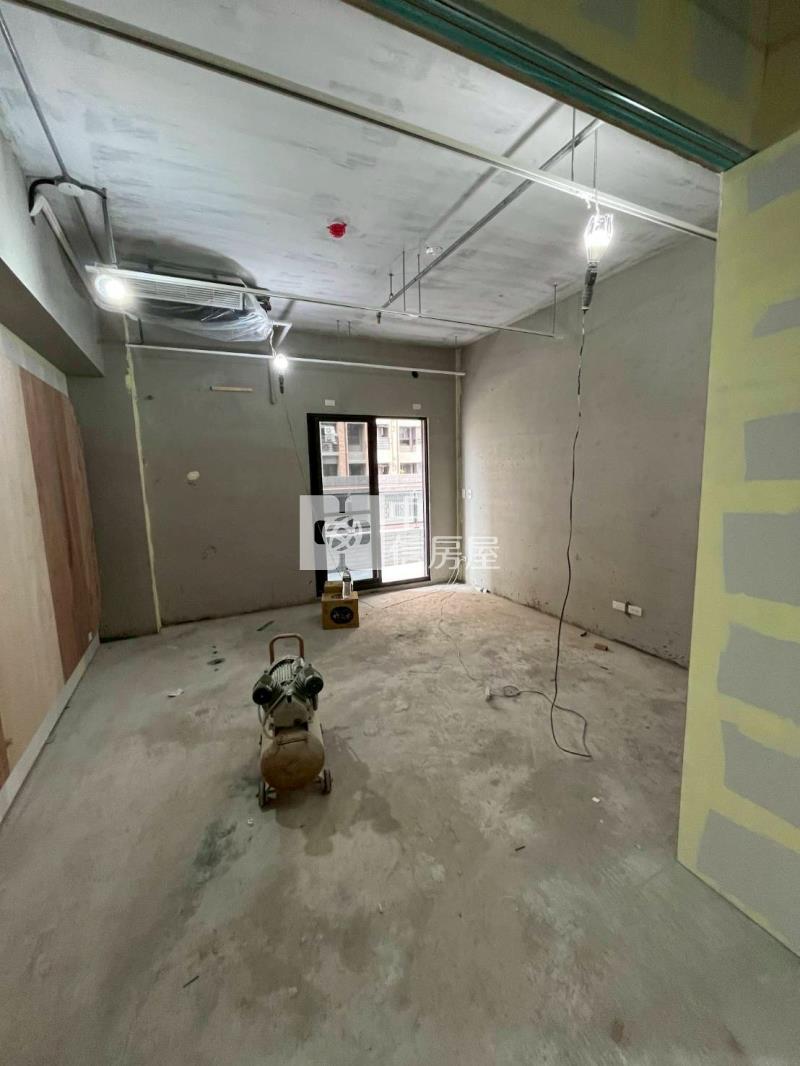 A18新潤君頤收租事務所房屋室內格局與周邊環境