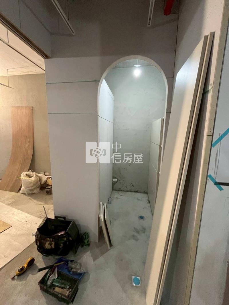 A18新潤君頤收租事務所房屋室內格局與周邊環境