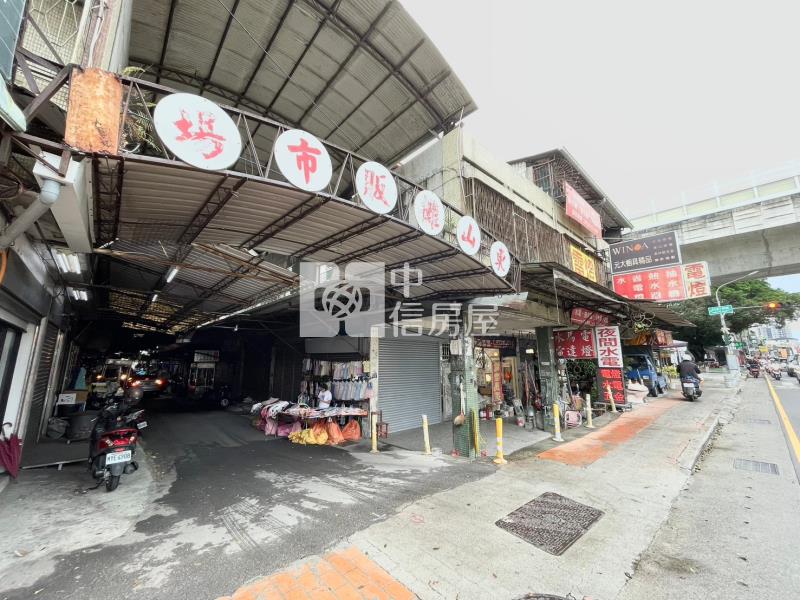 東山商圈臨路五房雙車別墅房屋室內格局與周邊環境