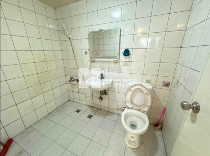 內壢交流道萬能科大電梯3改2房(中信卓越團隊)房屋室內格局與周邊環境