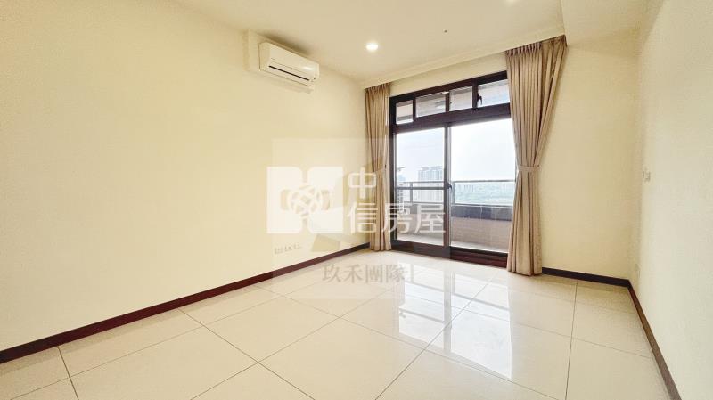 【玖禾】青埔A18高鐵站前廣場第一排住辦房屋室內格局與周邊環境