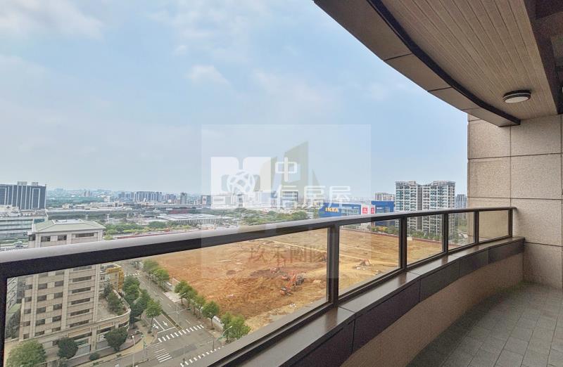 【玖禾】青埔A18高鐵站前廣場第一排住辦房屋室內格局與周邊環境