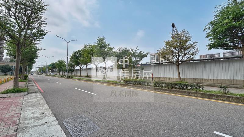 【玖禾】青埔A18高鐵站前廣場第一排住辦房屋室內格局與周邊環境