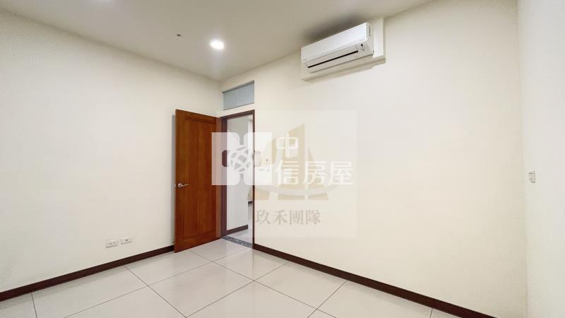 【玖禾】青埔A18高鐵站前廣場第一排住辦房屋室內格局與周邊環境