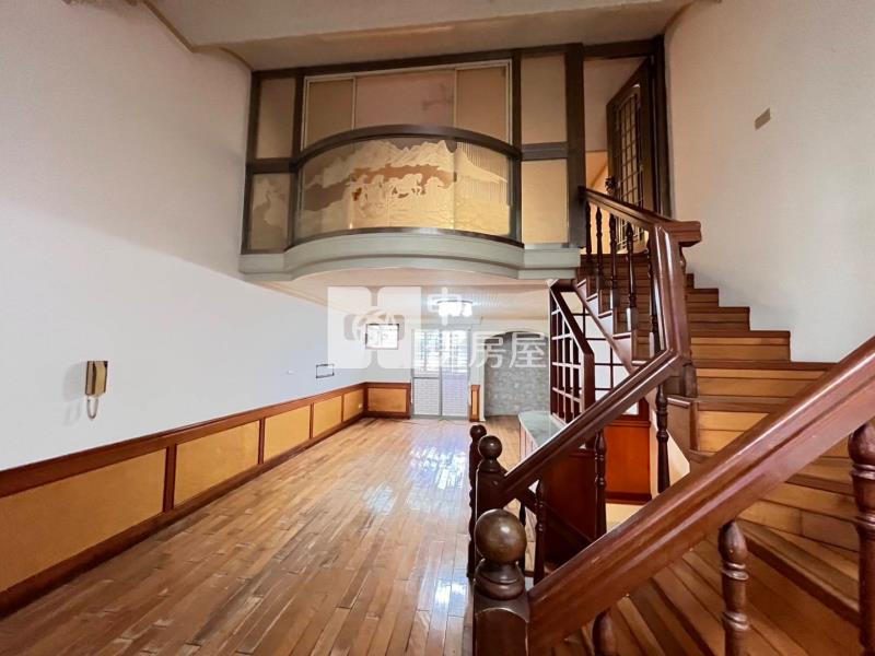 桃園區富及帝房屋室內格局與周邊環境