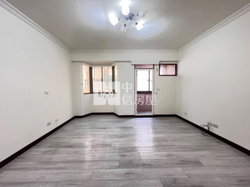 桃園區富及帝房屋室內格局與周邊環境