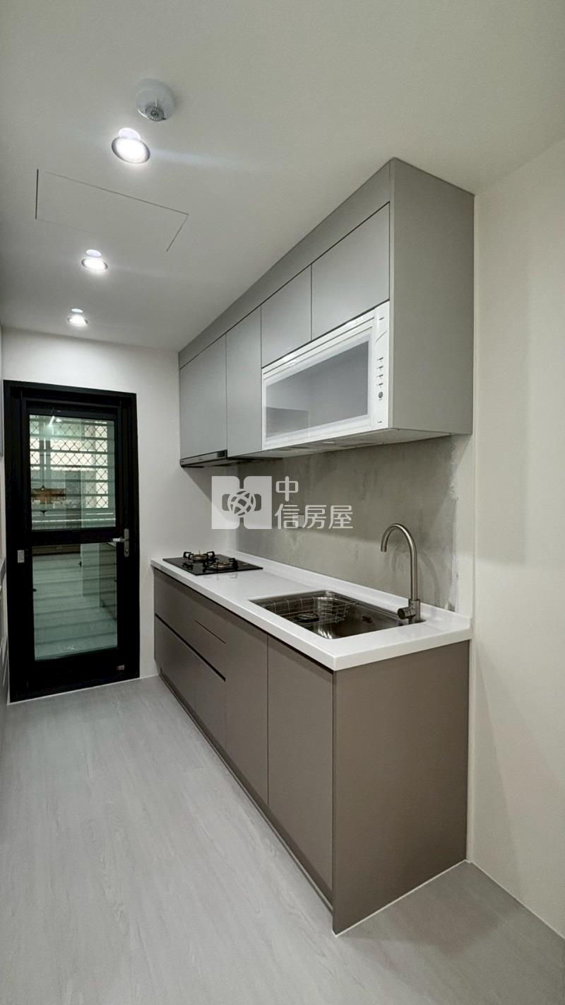 文化國小邊間精裝大兩房房屋室內格局與周邊環境