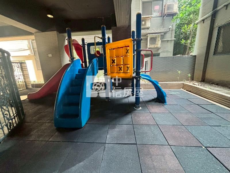 文化國小邊間精裝大兩房房屋室內格局與周邊環境