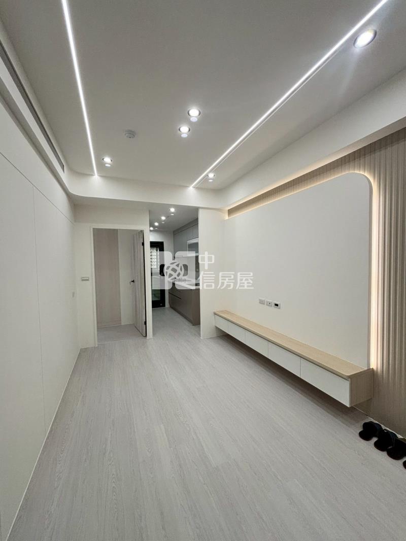 文化國小邊間精裝大兩房房屋室內格局與周邊環境