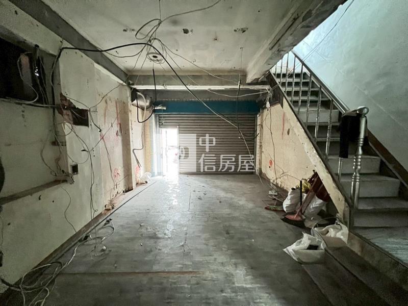 市區田寮河旁透天店面房屋室內格局與周邊環境