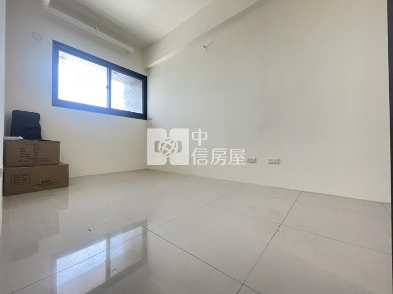 青埔A18詠勝欣宇全新高樓美景3房車房屋室內格局與周邊環境