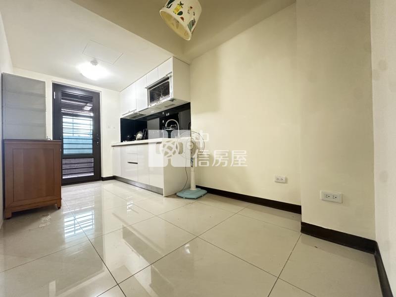 中壢好市多.過嶺商圈.和峻臻美景觀2房車房屋室內格局與周邊環境