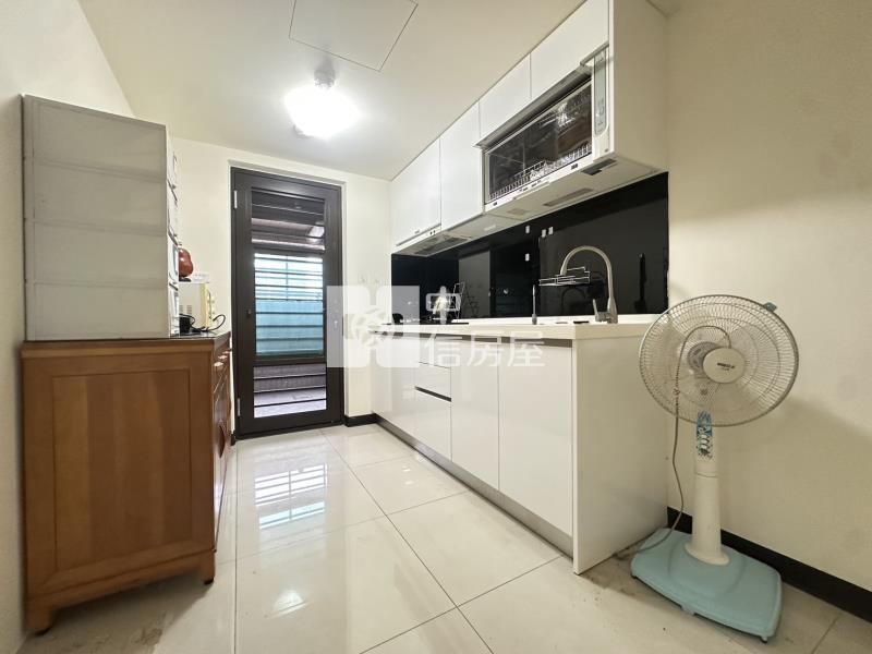 中壢好市多.過嶺商圈.和峻臻美景觀2房車房屋室內格局與周邊環境