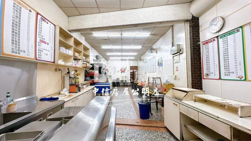 近民雄火車站店面房屋室內格局與周邊環境