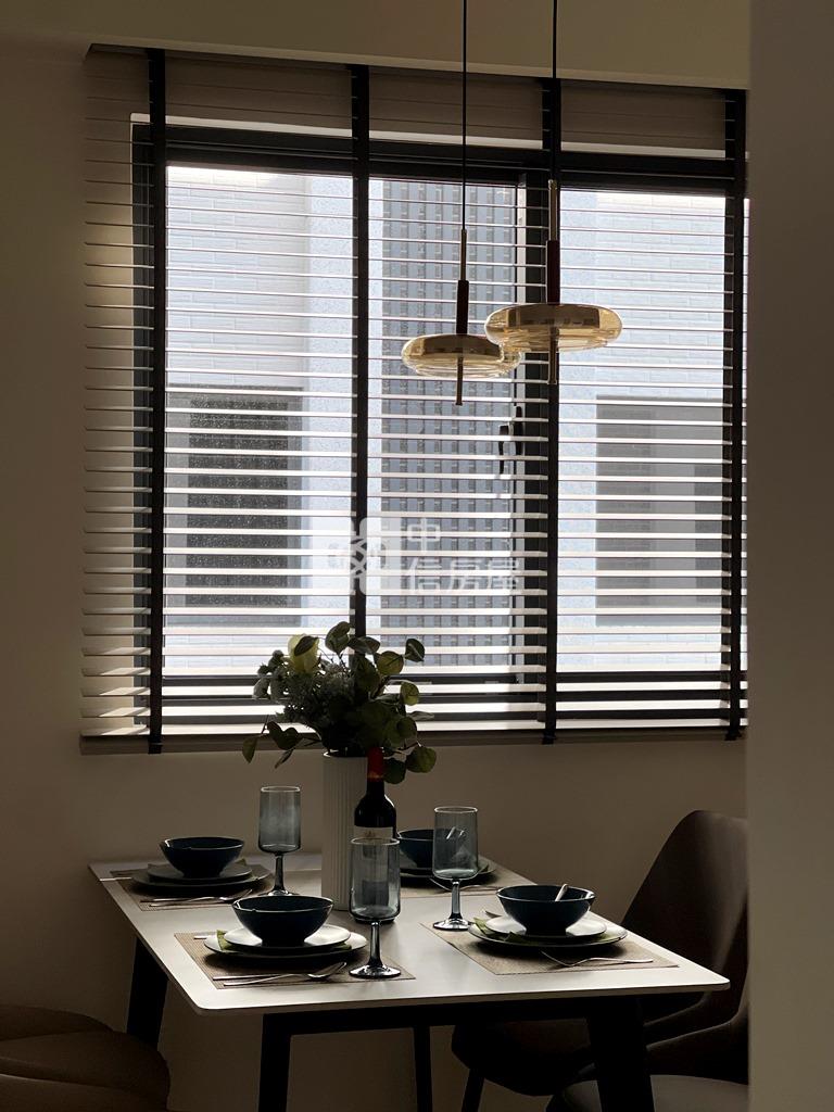 【新世紀】客運園區全新別墅房屋室內格局與周邊環境