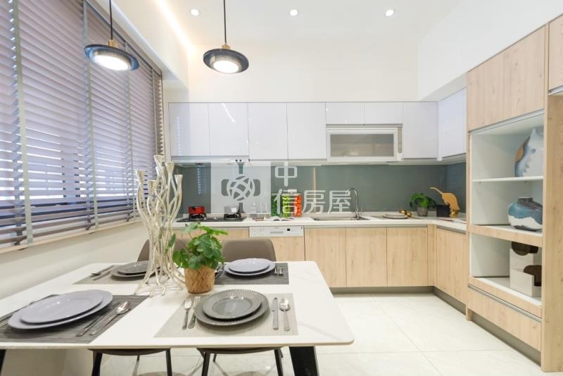 【新世紀】客運園區全新別墅房屋室內格局與周邊環境