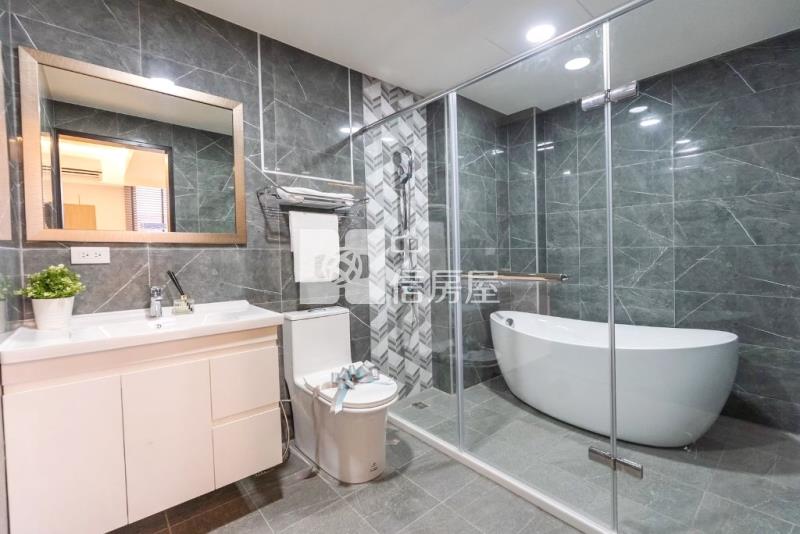 【新世紀】客運園區全新別墅房屋室內格局與周邊環境