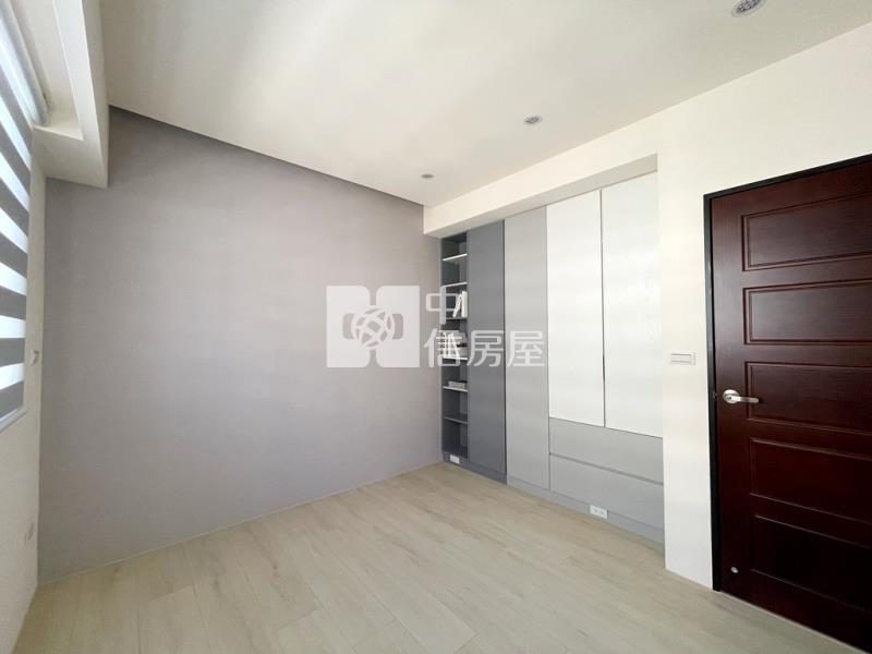 【新世紀】客運園區全新別墅房屋室內格局與周邊環境