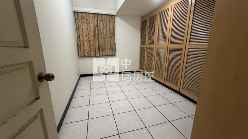 大空間高樓層四房車房屋室內格局與周邊環境