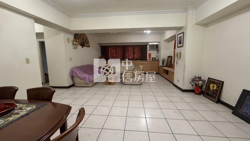 大空間高樓層四房車房屋室內格局與周邊環境