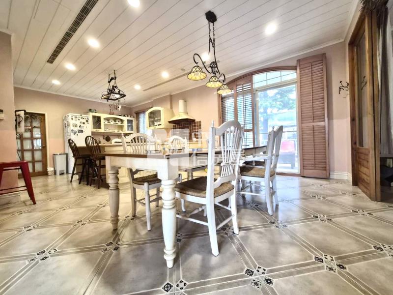 渴望園區美式獨棟別墅房屋室內格局與周邊環境