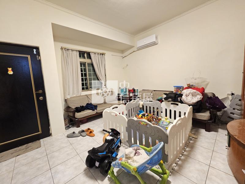 頭份陽明山莊邊間透天房屋室內格局與周邊環境