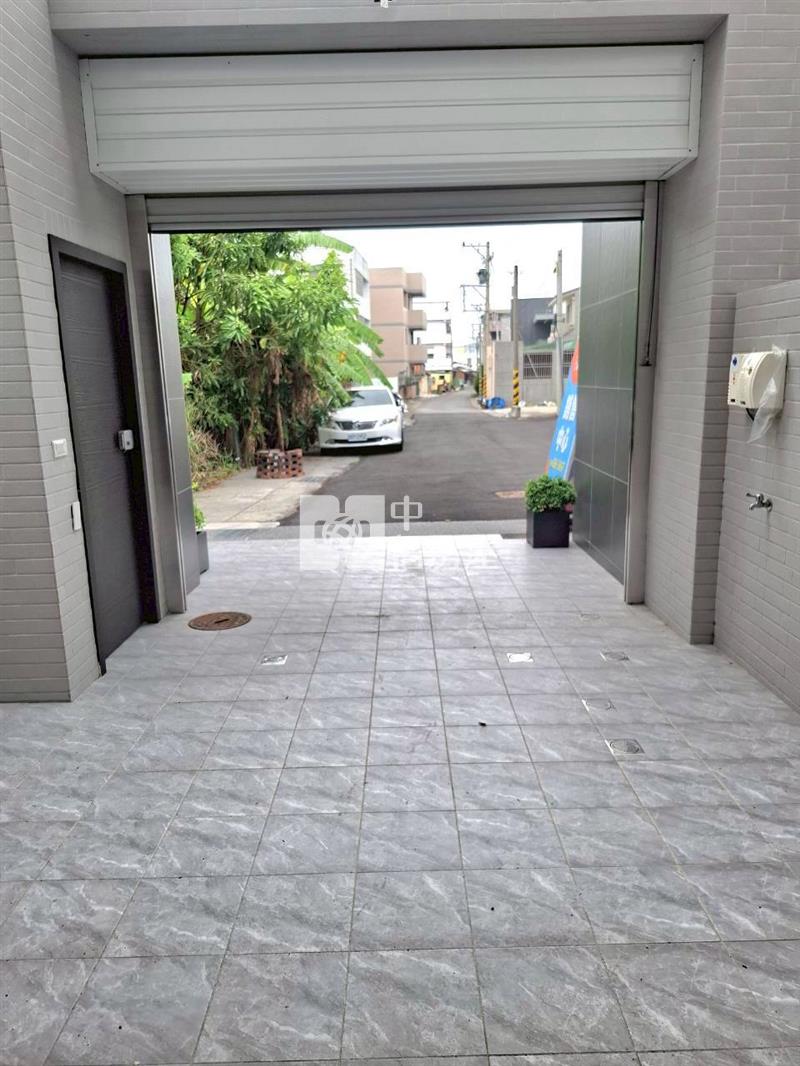 六甲國小旁全新獨院社區車墅(A)房屋室內格局與周邊環境