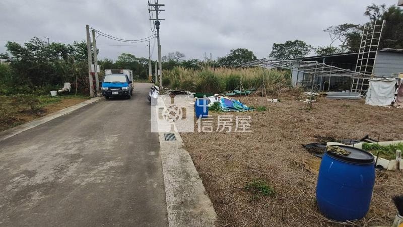 近龍潭大池都市計畫區休閒農地房屋室內格局與周邊環境